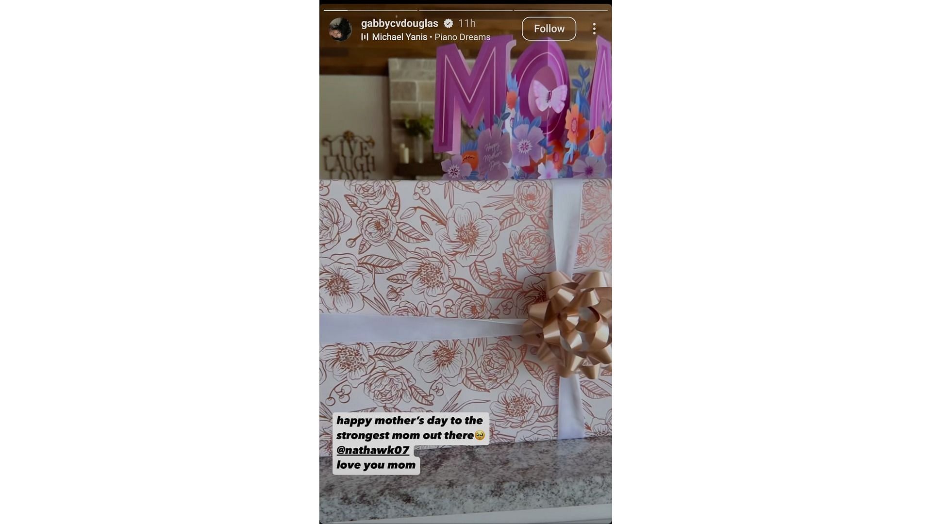 Glimpses of Douglas' presents on Mother's Day (Image via: Douglas' Instagram)